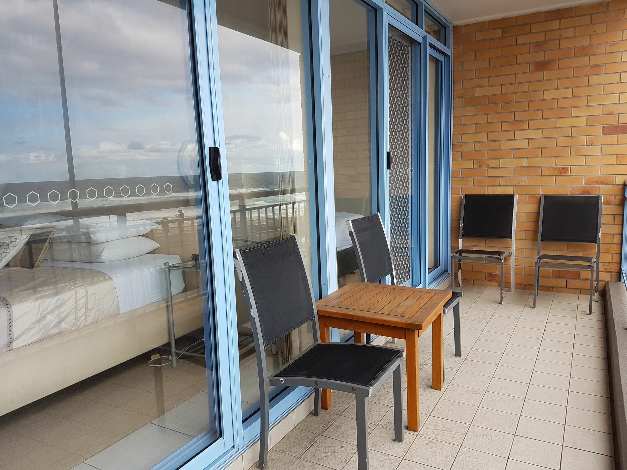 Newcastle Short Stay Accommodation - Sandbar Newcastle Beach 외부 사진